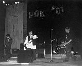    2001  - i  
